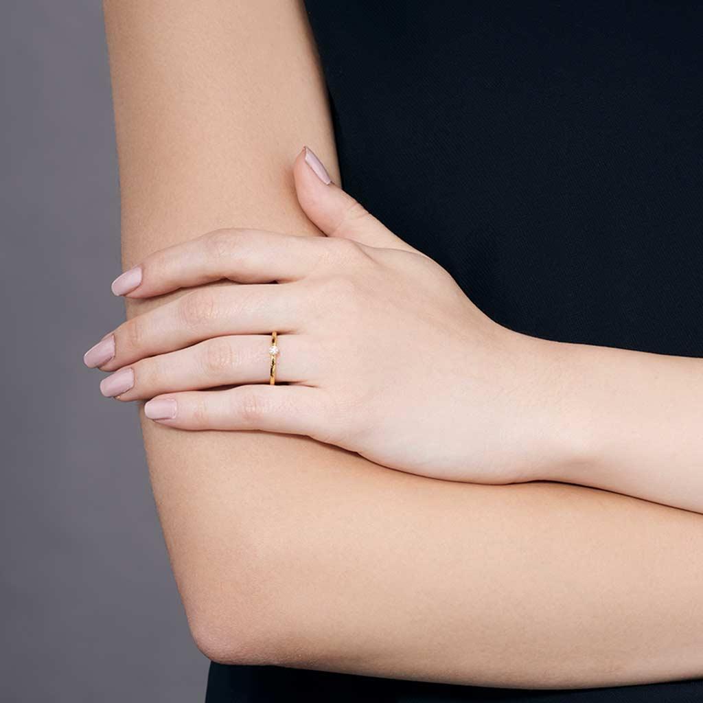 Gurhan 24k yellow gold diamond bezel ring